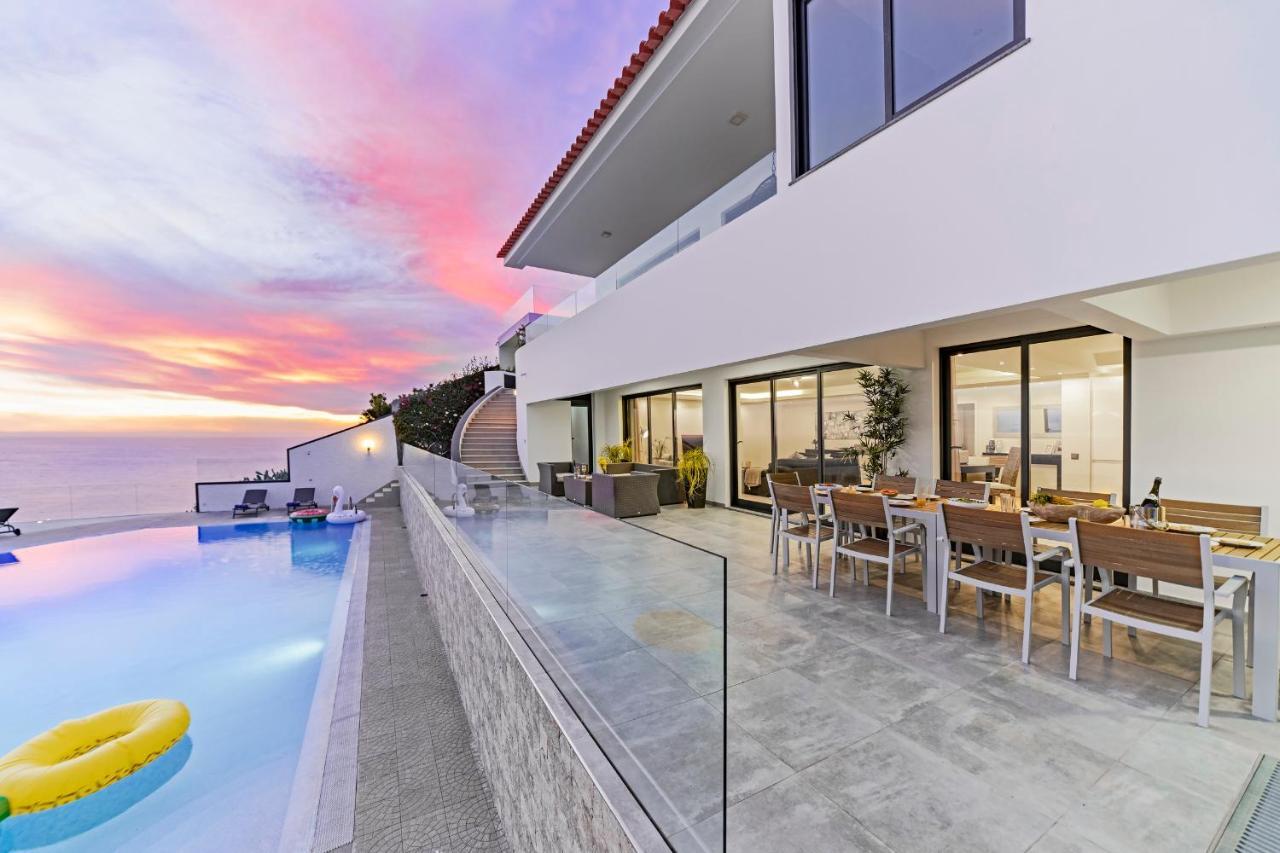 Sky Villa by Travel to Madeira Funchal  Exteriér fotografie